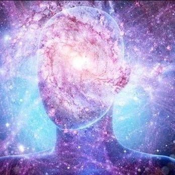 离谱！这群人跟AI聊出幻觉，相信自己是超人，获知宇宙奥秘？家都不要了，就要AI...