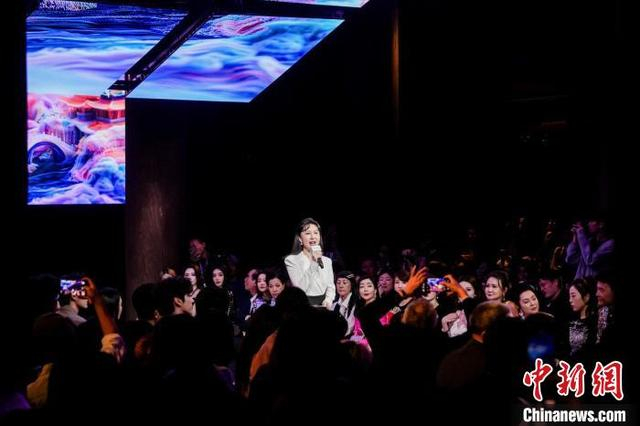 5月9日，2025濮院时装周现场。主办方供图