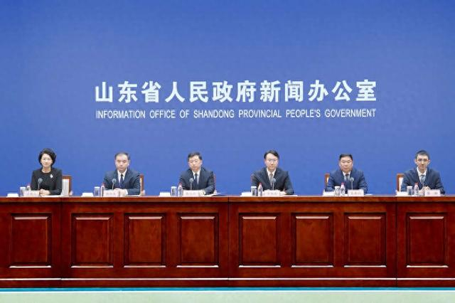 5月12日下午召开的山东省政府新闻发布会现场。山东省人民政府新闻办公室供图