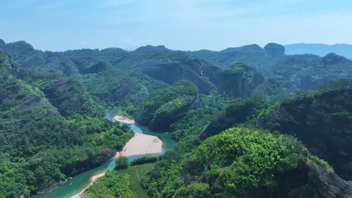 新华视点｜爱拼敢赢 福建激活高质量发展新动能一线观察