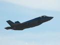 证实了：F35险被导弹击中