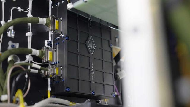 星载智能计算机。之江实验室供图