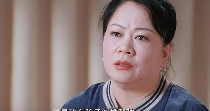 这世上没有完美妈妈，只有全力以赴却仍被误解的配享太庙的母亲