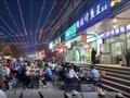 新疆库车市：点燃“夜经济” 夜间消费“火”起来