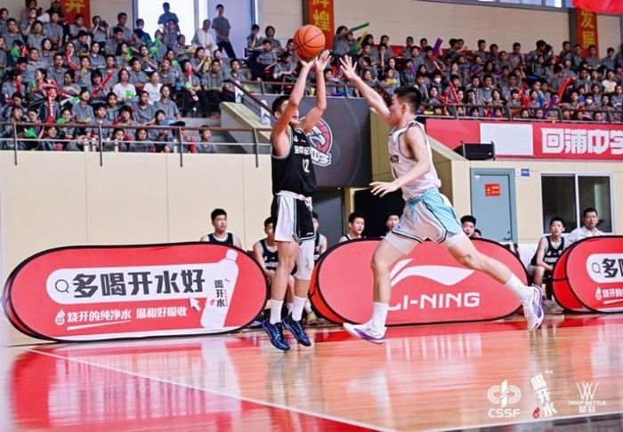 “康师傅喝开水”2024-2025中国初中篮球联赛现场拍摄图