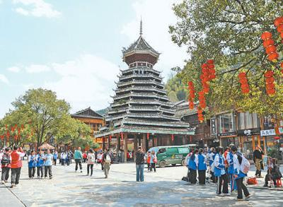 信团鼓楼外景。吴光辉摄