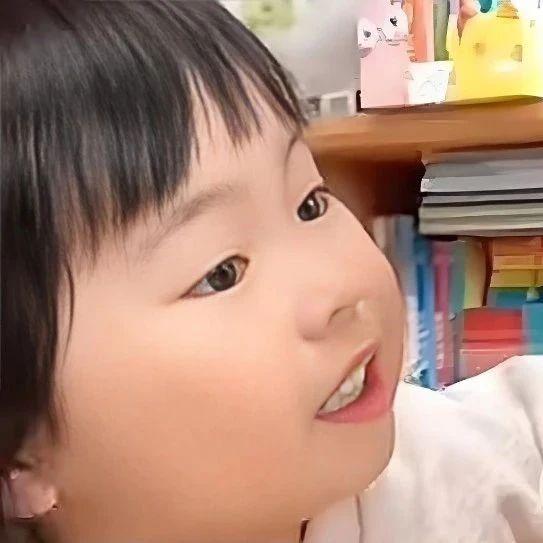 3岁女娃堪称“情商天花板”，说话句句暖心，值得我学一辈子