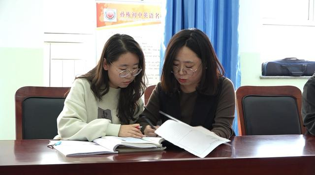 两校区教师互相学习，取长补短。（资料图）