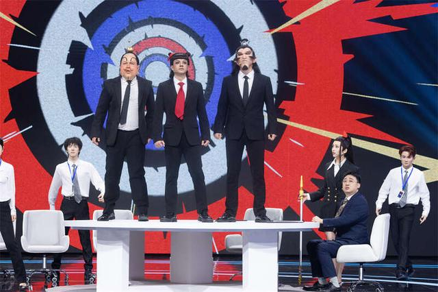 “哪吒”“申公豹”“太乙真人”“鹤童”化身职场打工人。节目组供图