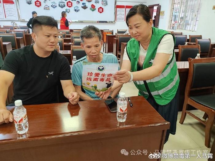 早安祝福愿你拥抱平安健康快乐