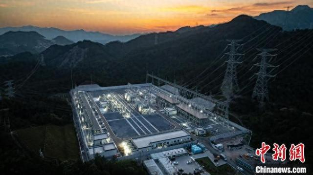 5月22日，金华潘村500千伏变电站投运。彭溢 摄