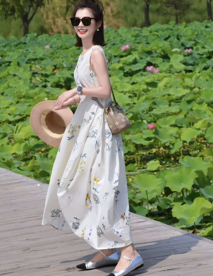 夏天穿花裙子,好美好温柔!