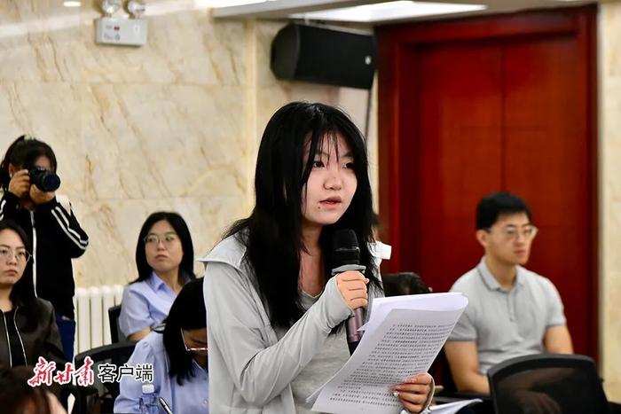 科技日报记者现场提问