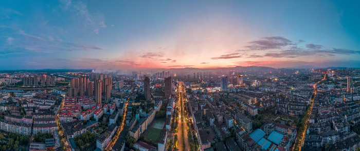 新余城市航拍图。视觉中国 图