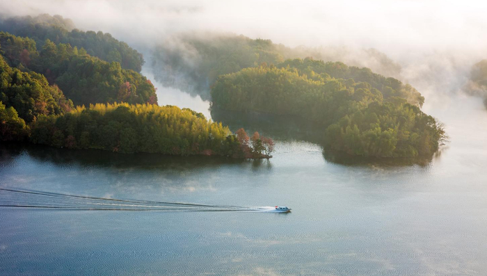 仙女湖风景。视觉中国 图