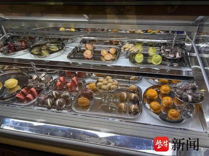花生壳里塞冰淇淋卖28一个 是智商税还是为了蹭流量？