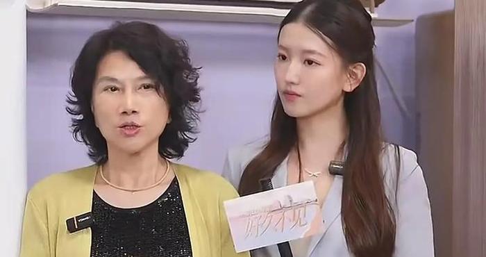 董明珠爱孟羽童，但也恨她、嫉妒她：能走出爱恨锁链的她，真强大