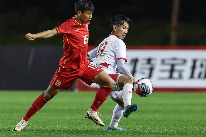 U16国足战平越南队。