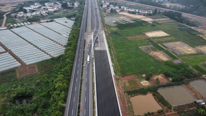 封闭路段