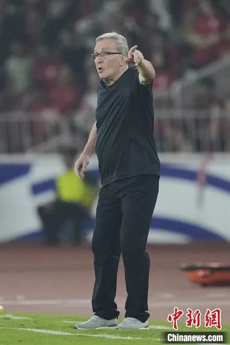 国足主帅伊万科维奇。