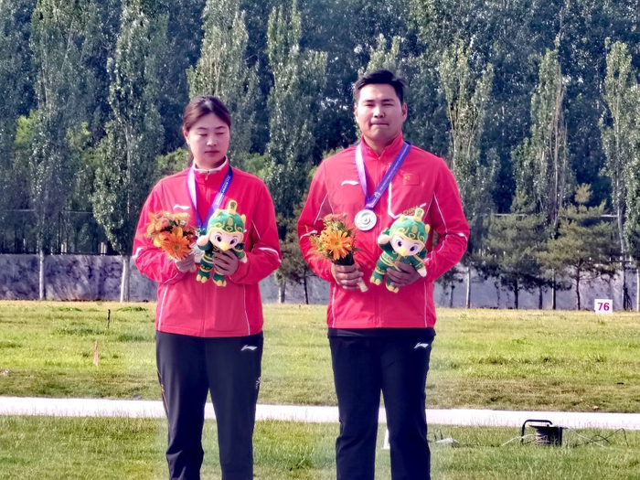 中国组合李闻怡/苑帅军