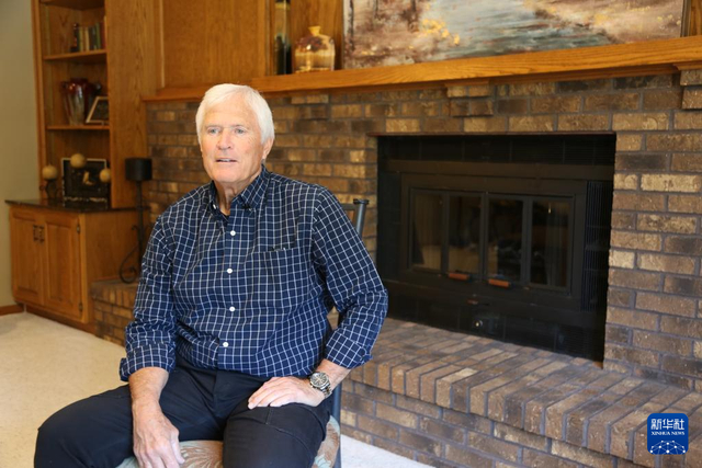 5月23日，在美国艾奥瓦州，瑞克·金伯利接受记者采访。新华社记者 刘亚南 摄