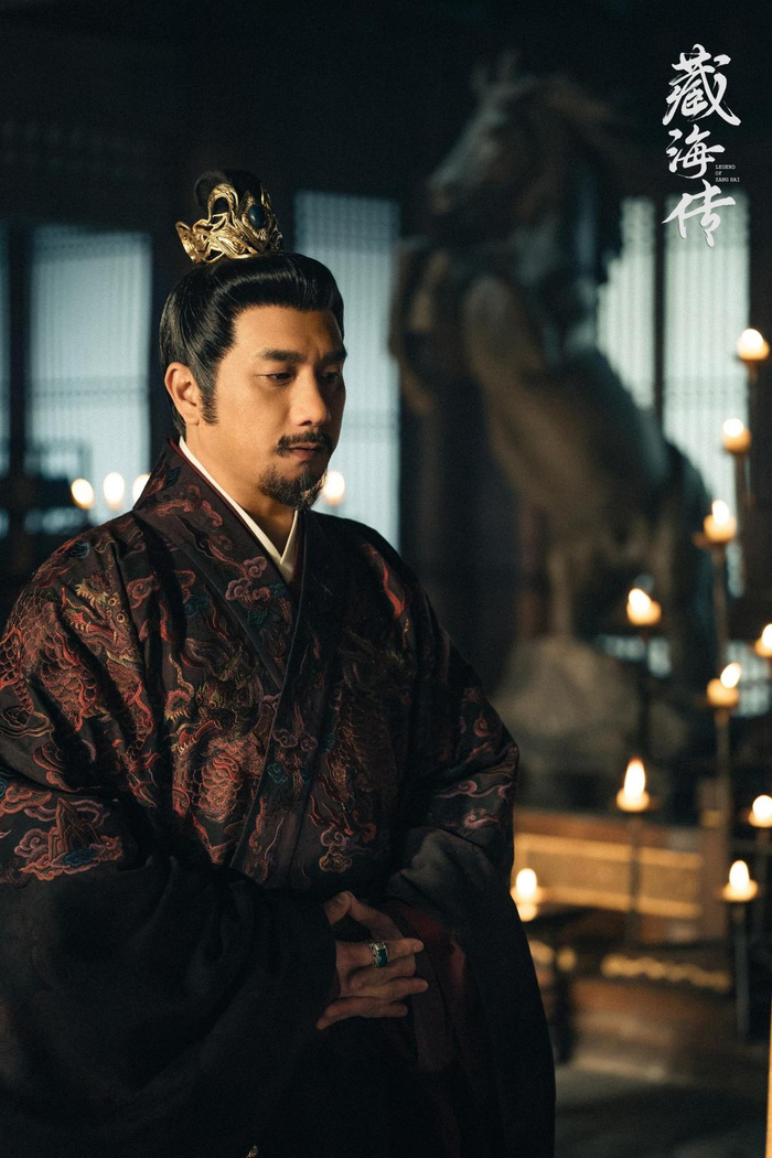 黄觉 饰 平津侯