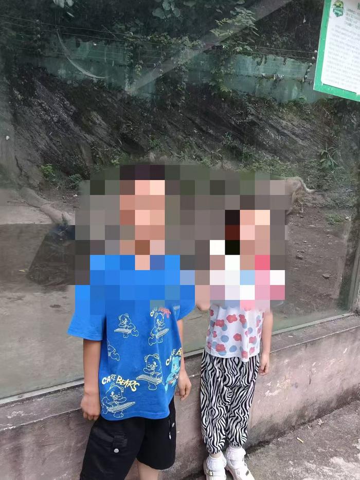 两个孩子的生活照。受访者供图