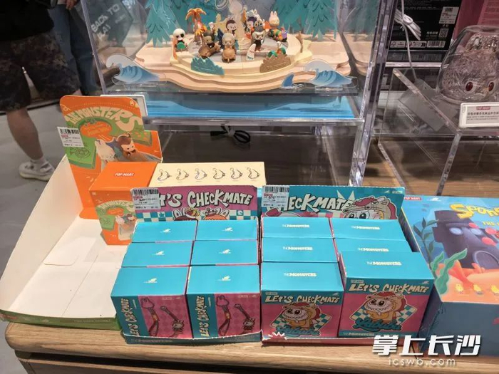 部分Labubu商品尚有余量。长沙晚报全媒体记者 陈星源 摄