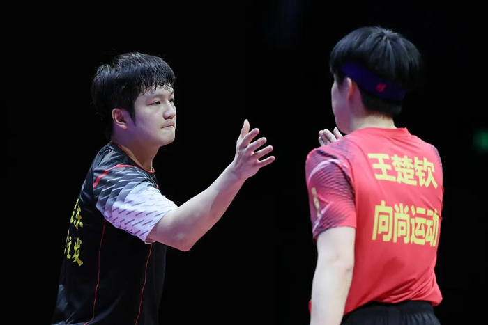 2024乒超联赛总决赛男团半决赛：山东魏桥·向尚运动3-0上海地产集团。图源：VCG