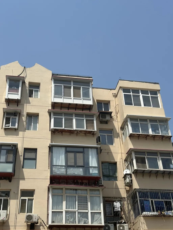 王澍光给李冰瑶心理咨询的私人住宅。