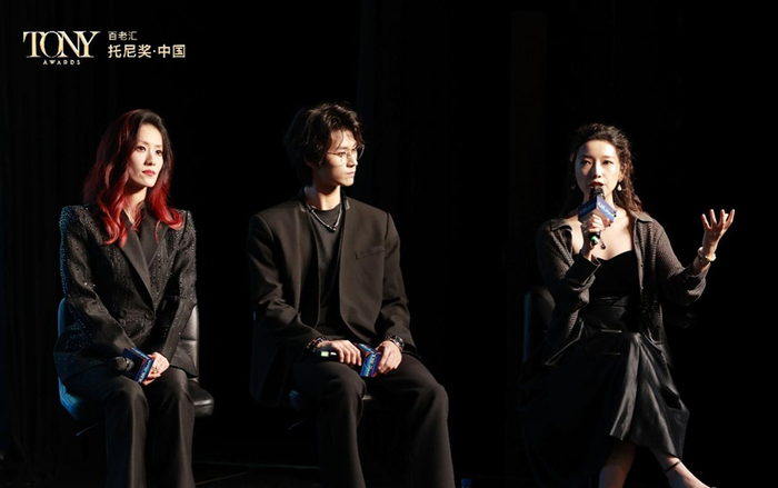 华裔音乐剧女演员徐丽东、新生代音乐剧演员郑艺彬、百老汇音乐剧投资人Shelly Huang