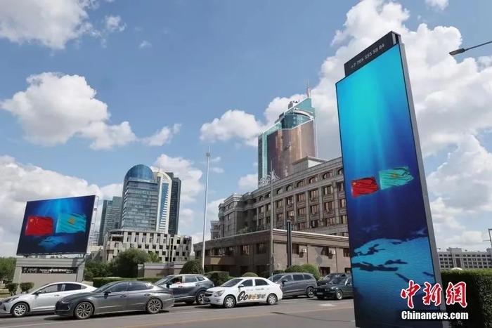 当地时间2025年6月15日,哈萨克斯坦首都阿斯塔纳街景。中新社记者 盛佳鹏 摄