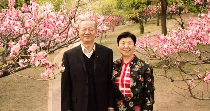 丈夫有外遇，聪明的女人这样应对......