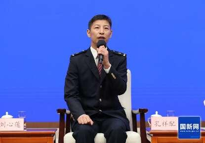 中国铁路济南局集团有限公司济南机务段动车组司机孔祥配。徐想/摄