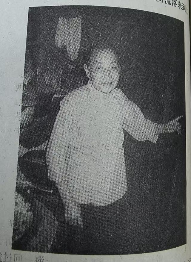 1990年7月刊《上海滩》杂志上詹周氏的近照 作者供图 