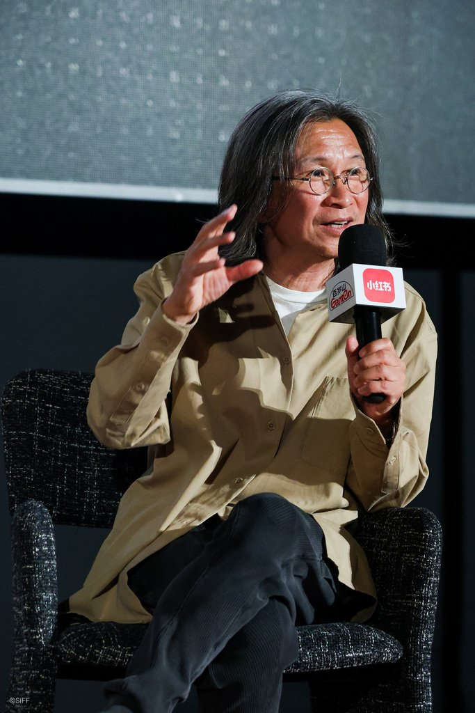 《酱园弄》导演陈可辛在大师班上 图源：官方