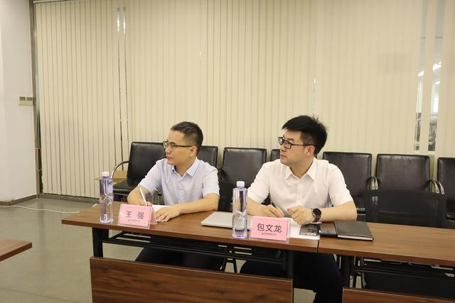 四特酒副总经理王强、电商事业部总经理包文龙出席半年度营销会议