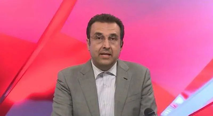 伊朗媒体在新闻直播宣布停火消息