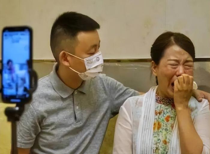 养母起诉姚策亲生父母,28年错换人生引关注