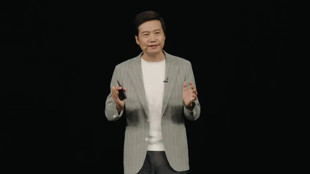 小米汽车创始人雷军 小米汽车发布会视频截图 