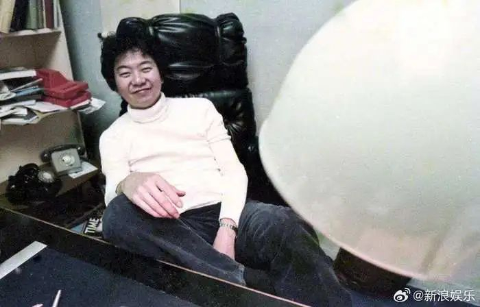 蔡澜年轻时照片，图源微博