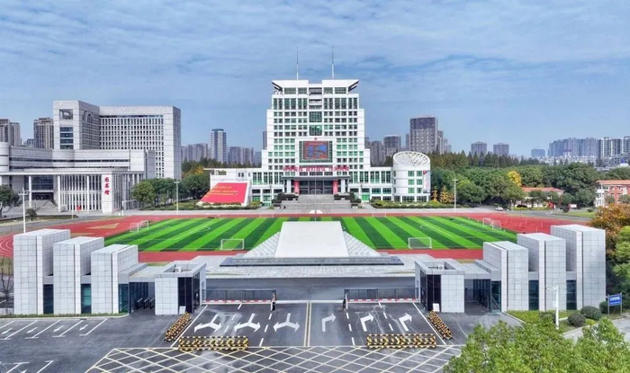 △信息支援部队工程大学校园