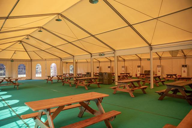 上海迪士尼防暑降温措施。 上海迪士尼 供图