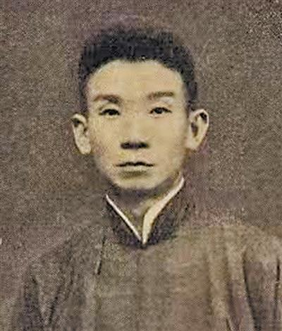 郁达夫像。浙江省杭州市富阳区红色报刊史料研学中心供图