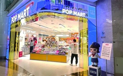 济南某泡泡玛特门店内多款热门盲盒已售罄