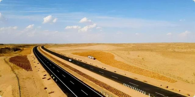 S21线阿乌高速公路。自治区交通运输厅供图