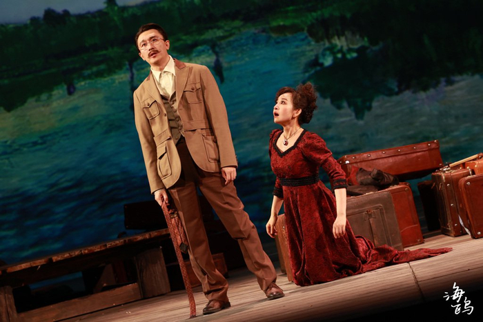 剧照 孙翌琳饰演伊琳娜（右）、李劲峰饰演特里果林