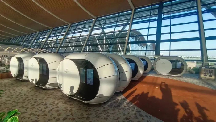 浦东机场T2航站楼的睡眠舱。网友 供图