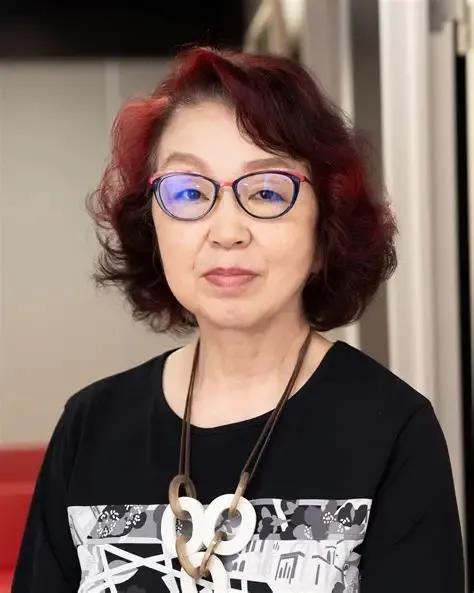 信田小夜子